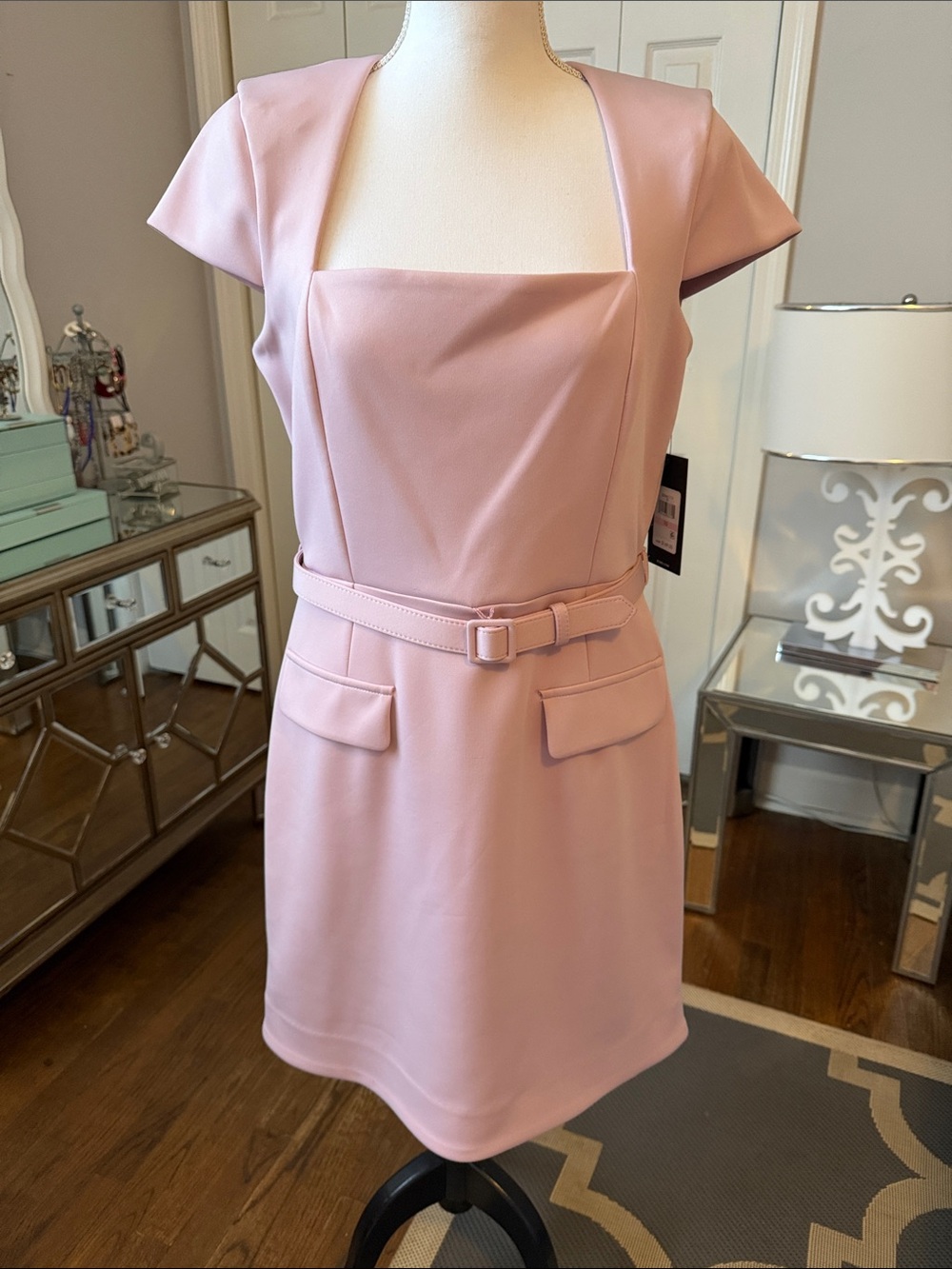 BCBG Pale Lilac Pink Short Sleeve Belted Dress 10 ❤️